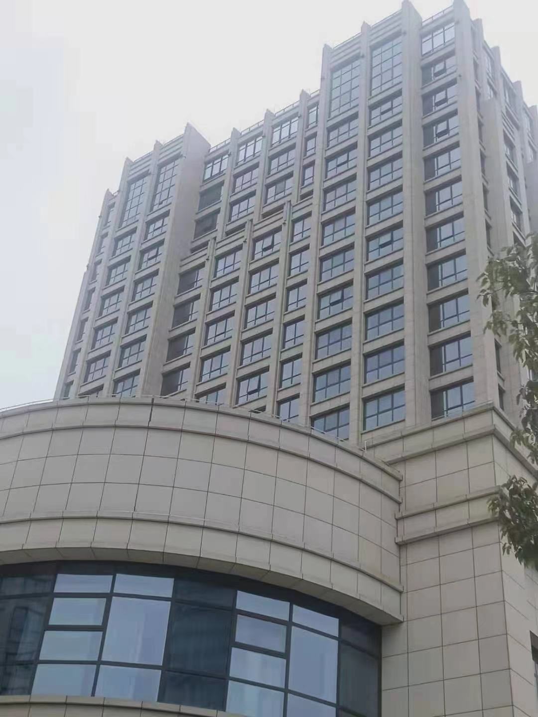诺富特酒店玻璃幕墙项目