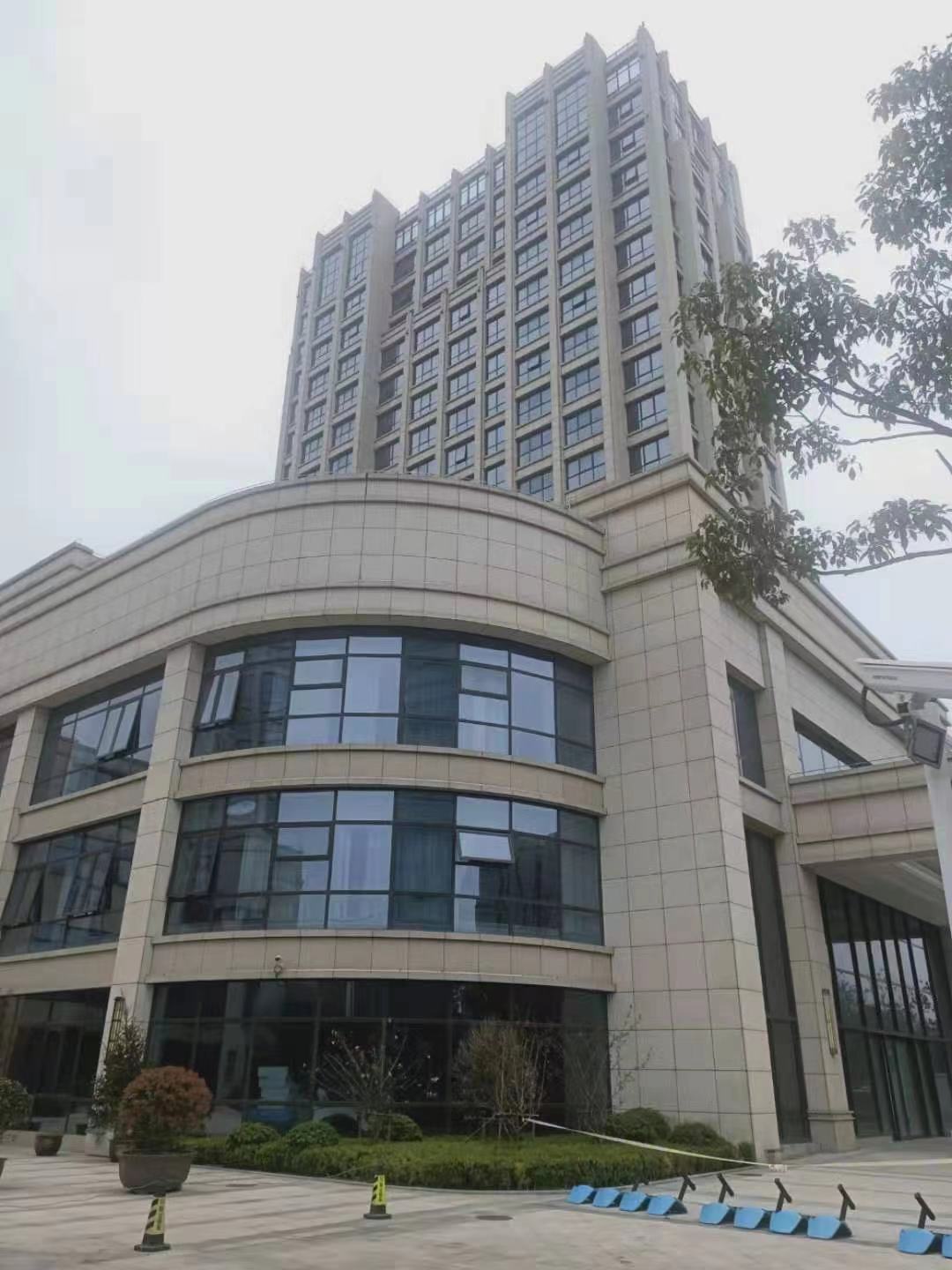 诺富特酒店玻璃幕墙项目