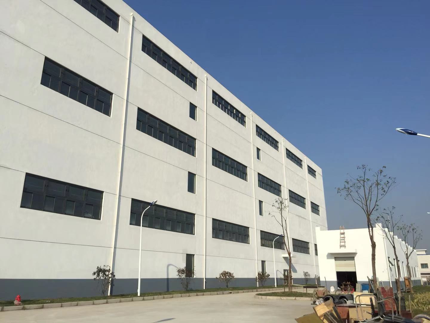 腾飞化工厂区铝合金门窗项目