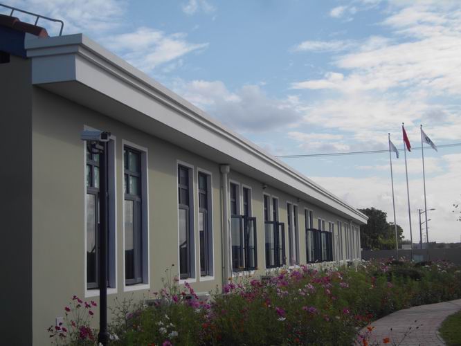 迪士尼门窗改建