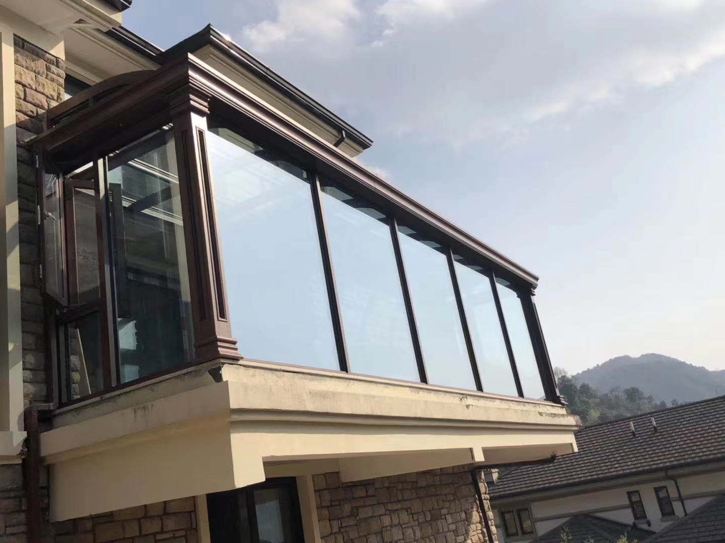 简约式阳光房系统.jpg